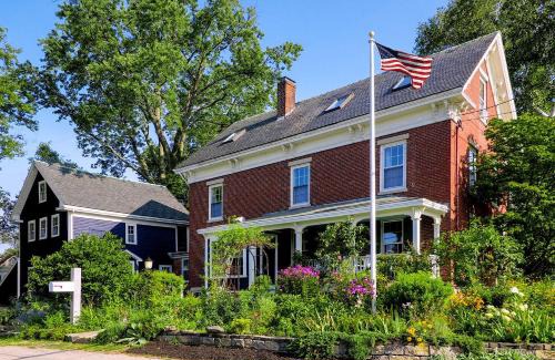 Kittery Hotel | The Water Street Inn