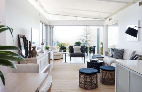 Nelson Bay Haus | The Waterview, 2 76 Magnus St - complete style, comfort, luxury and spectacular waterviews