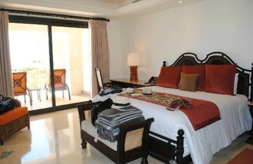 Marina Resort | Die Wellen treffen das Paradies in unserem atemberaubenden Cabo San Lucas Resort