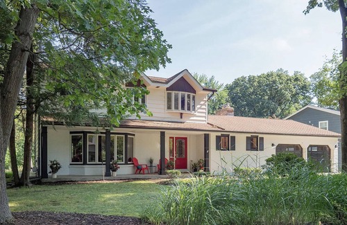 Kalamazoo Haus | The Whippoorwill House
