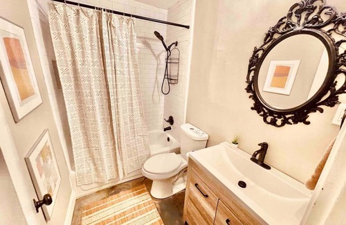 East Side Haus | The White Bohemian Mansion - Atlanta - 9 bedrooms