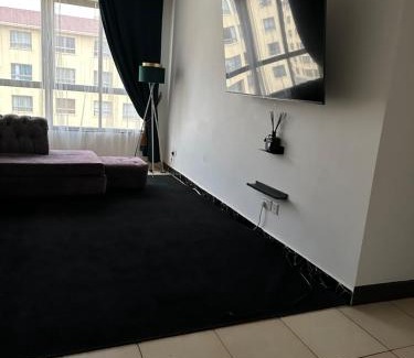 Athi River Haus | The white cottage