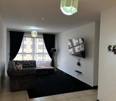 Athi River Haus | The white cottage