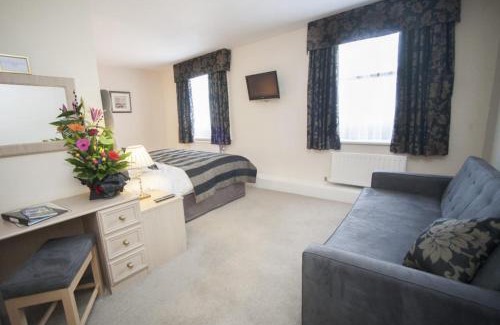 Halifax Hotel | The White Swan Hotel