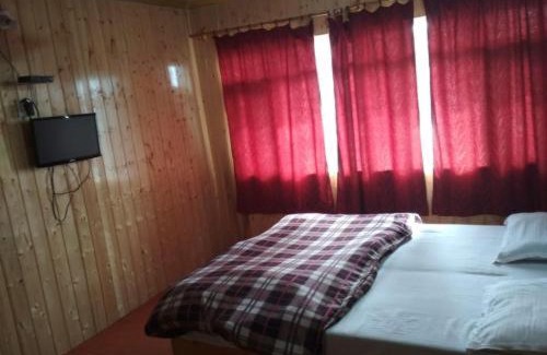 Haridwar Haus | The Willows