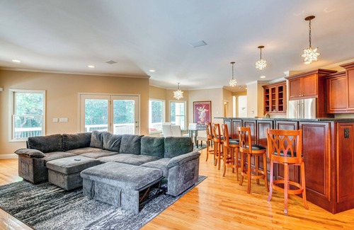 Ellenwood Haus | Theater Room + Gazebo: Luxury Retreat in Ellenwood