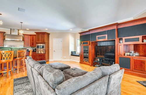 Ellenwood Haus | Theater Room + Gazebo: Luxury Retreat in Ellenwood