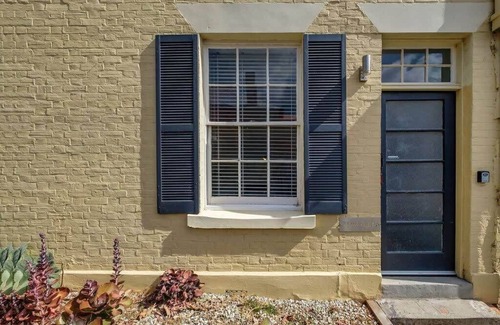 Battery Point Haus | 'Thirteen' - Heritage Terrace in Battery Point