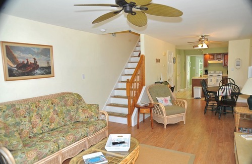 Rock Hall Haus | This is truly a Baydream!