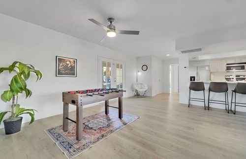 North Mountain Haus | This Yard Is Cool Y'all! Hot Pool! Game Room!