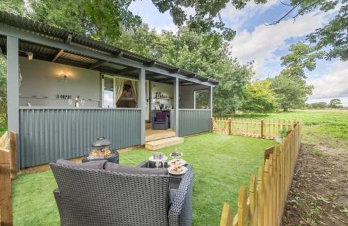 Thetford Kabine | Thompson Hall Retreat