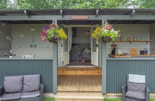 Thetford Kabine | Thompson Hall Retreat