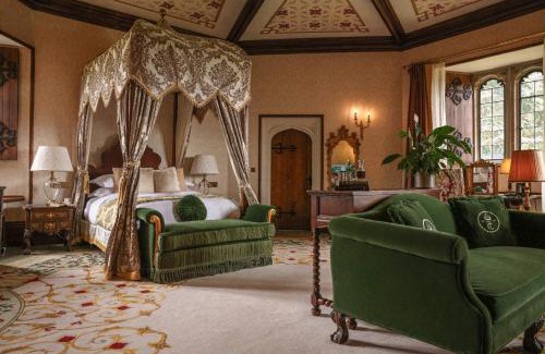 Thornbury Haus | Thornbury Castle - A Relais & Chateaux Hotel