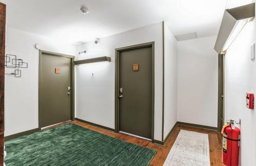 Cheyney Wohnung | Thornton Studio with Kitchenette