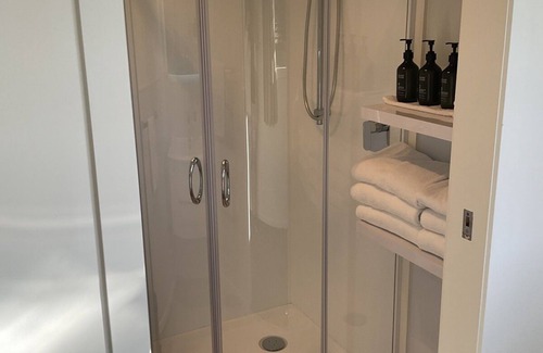 Havelock North Hütte | Cabañas en St Andrews, cabaña de 3 dormitorios para 6 personas en 2 recámaras king y compartir gemelas