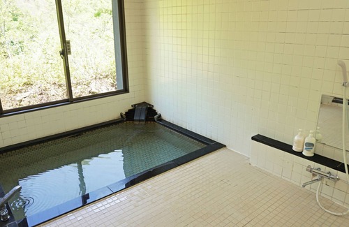 Tsuruoka Kabine | Three mountains of Dewa Yudonosan Sanrojo / Mt.