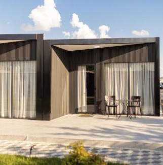 Preze Villa | TIA Layover Rooms