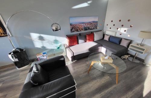 Annemasse Wohnung | Tichnich Appartement - 2 bedrooms - 1 min away from train station