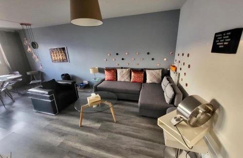 Annemasse Wohnung | Tichnich Appartement - 2 bedrooms - 1 min away from train station