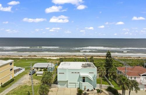 Palm Coast Haus | Tidal Dreams Ocean Front Pool Firepit Sleeps 14