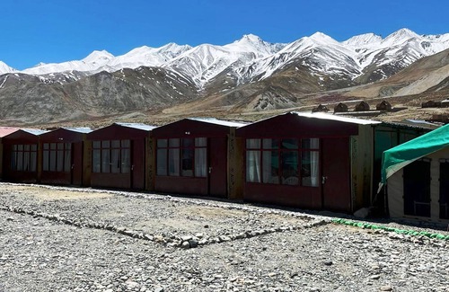Spangmik Wohnmobilvermietung | TIH Pangong Delight Camps and Cottages