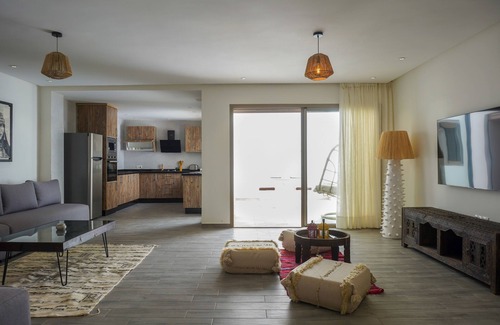 Imsouane Wohnung | Tililt By Mood 9 Px Luxe-Apartment-Deluxe-barrierefreies Badezimmer