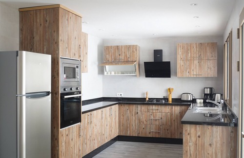 Imsouane Wohnung | Tililt By Mood 9 Px Luxe-Apartment-Deluxe-barrierefreies Badezimmer