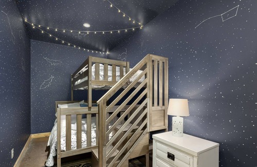 Eureka Springs Haus | Timber Ridge Lodge - ON Beaver Lake - Ultimate Outdoor Living