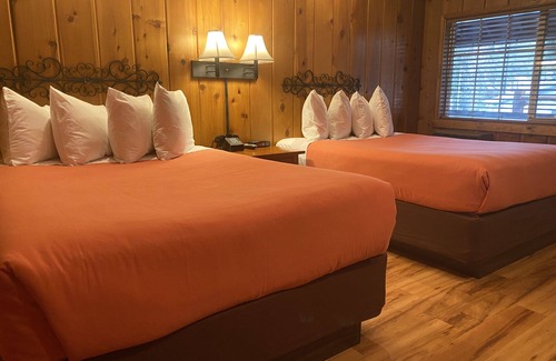 Arnold Hotel | Timberline Lodge - Arnold - Bear Valley