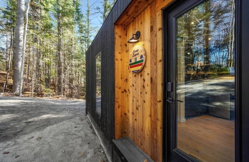 Wiscasset Haus | Tiny A-Frame Romantic Getaway