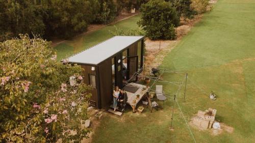 Alloway Haus | Tiny Al'Molokai by Tiny Away