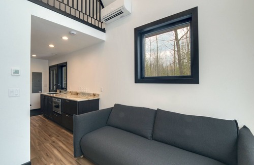 Herbster Kabine | Tiny Cabin Retreat on the Big Lake