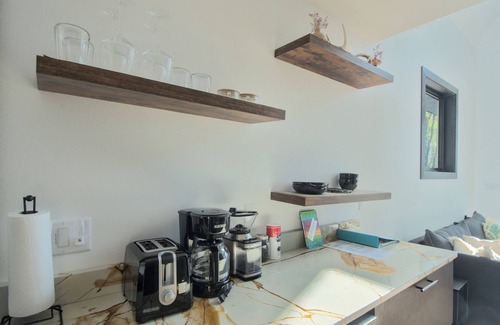 Herbster Kabine | Tiny Cabin Retreat on the Big Lake