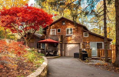 Brownfield Eigentumswohnung | Tiny Casita | 1BR, 1BA, Loft Tiny Home, Hot Tub