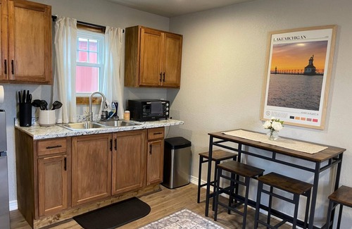 Harrison Kabine | Tiny Excursion Cabin 5 - Michigan Moonlight