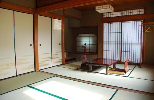 Shimogyo Haus | Tiny GuestHouse Umekoji 梅小路