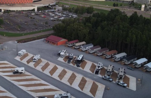 Pearl River Haus | Tiny Homes for Rent, minutes to the Casino, Golf Course & Water Park