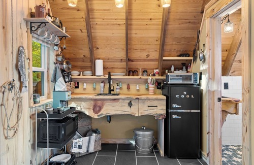 Henderson Kabine | Tiny House at Wishing Creek