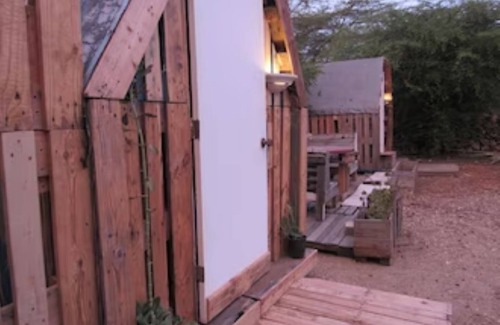 Oranjestad-West Kabine | Tiny House Cabins 4n