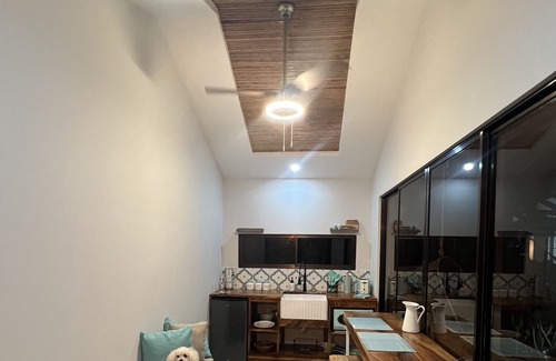 Palma Kabine | Tiny House in La Fortuna with Jacuzzi and Pool