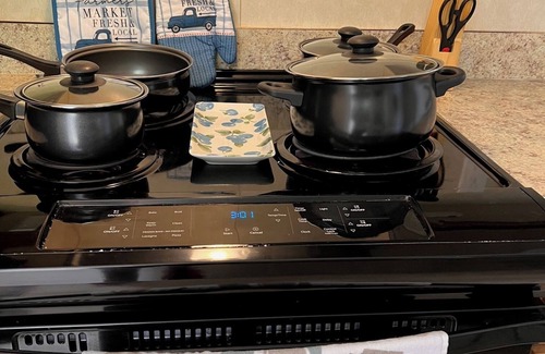 Trenton Haus | Tiny House on Small Lake