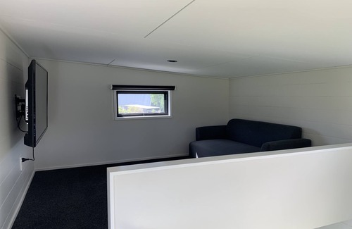 Martinborough Haus | Tiny on New York - close to vineyards in picturesque Martinborough