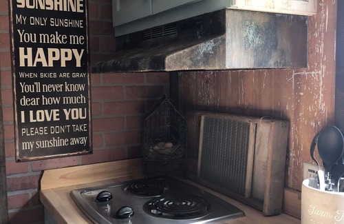 Palm City Haus | Tiny Shack ist ein kleines Haus, direkt am Wasser, 1 kleine Haustiere ok, ruhig, viele Parkplätze