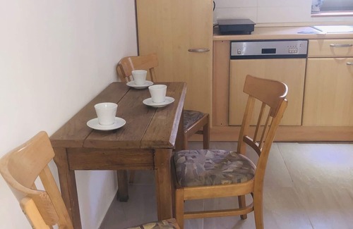 Wardt Wohnung | Tiny-Ferienzimmer am Reiterhof Marschenhof