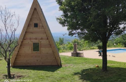 Vancia - Crepieux Wohnung | Tipi en bois tout équipé avec balnéo