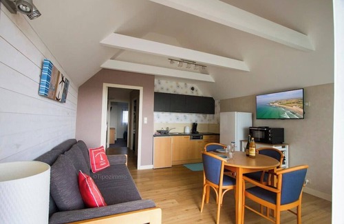 Pouldreuzic Wohnung | Tipoz'immo-Le Grand Grand 209 -view and direct access to the sea-pets accep