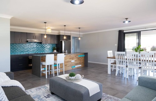 Dolphin Point Haus | Tipsy Turtle Beach House