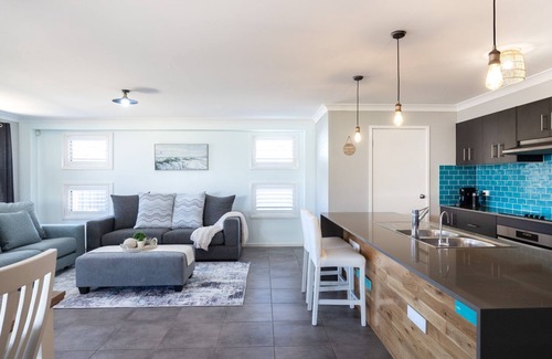 Dolphin Point Haus | Tipsy Turtle Beach House