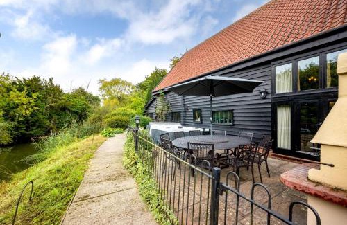 Wattisham Haus | Tithe Barn at Wattisham Hall