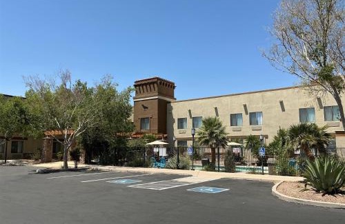 Tombstone Hotel | Tombstone Grand Hotel, a Baymont by Wyndham